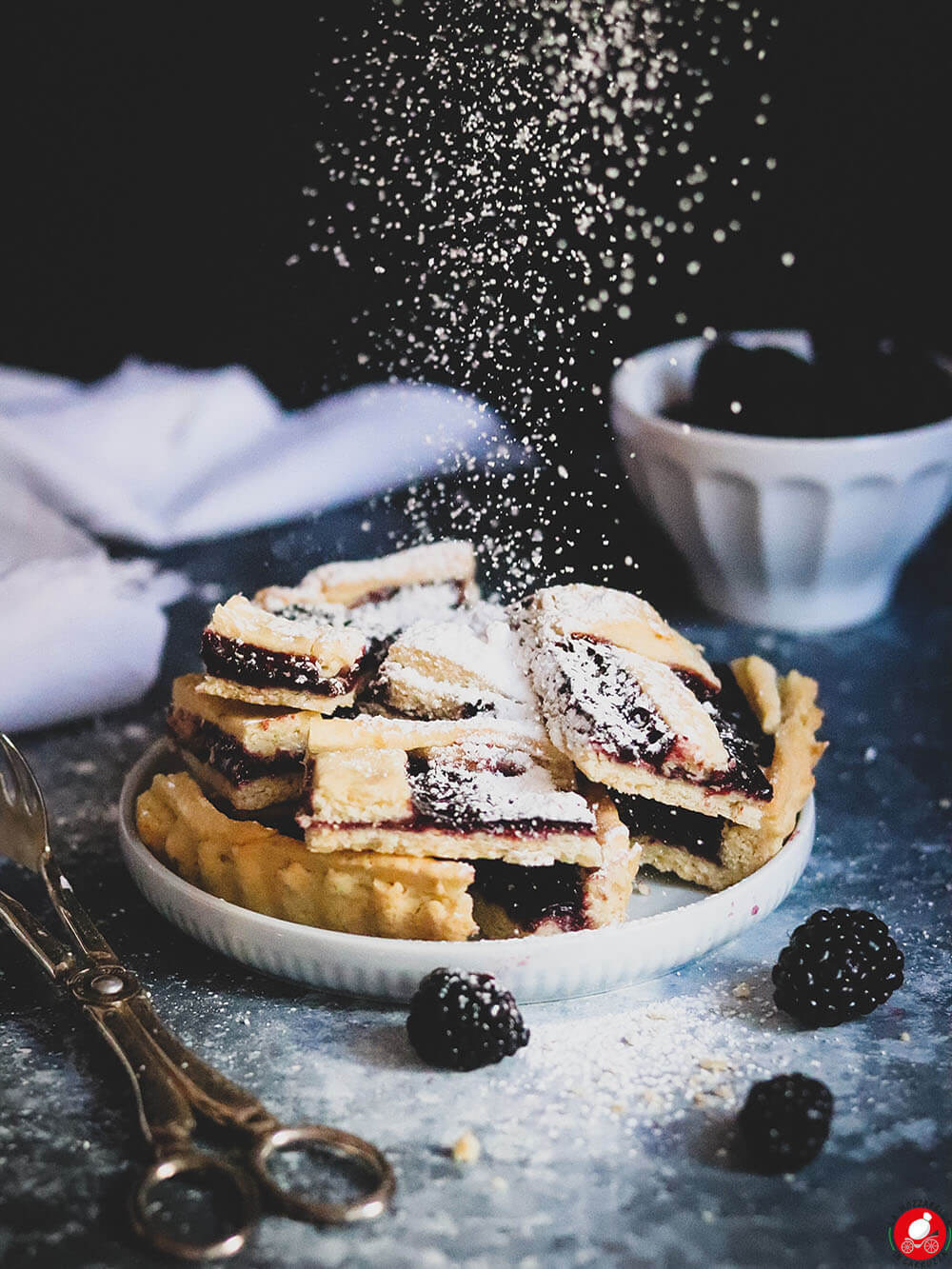 La Mozzarella In Carrozza - Crostata vegan alla marmellata di more
